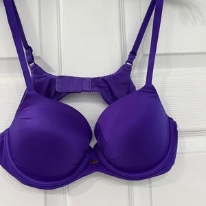 Victoria Secret bra size 36B. Underwire and padding.